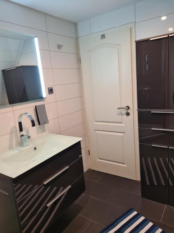 Exklusive Ferienwohnung Nahe Der Nordsee Wesselburen Bagian luar foto