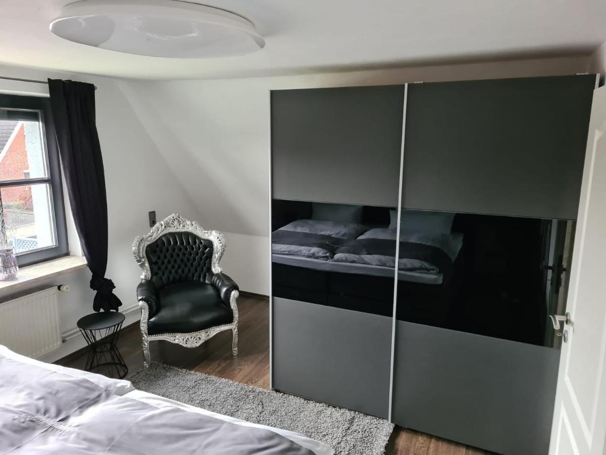 Exklusive Ferienwohnung Nahe Der Nordsee Wesselburen Bagian luar foto